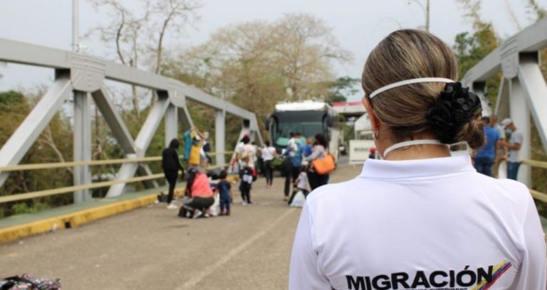 Al menos 50 venezolanos ingresan diariamente a Colombia de forma irregular