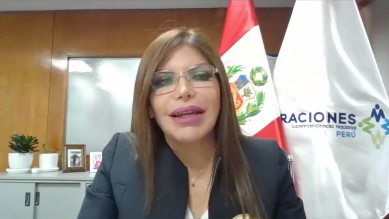 Perú da luz verde a su plan de regularización de venezolanos