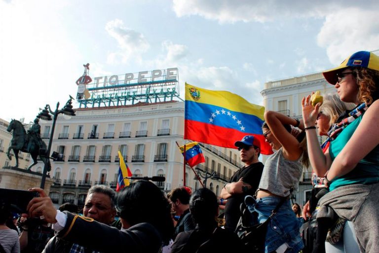 Migrantes venezolanos lideran las solicitudes de protección humanitaria en España