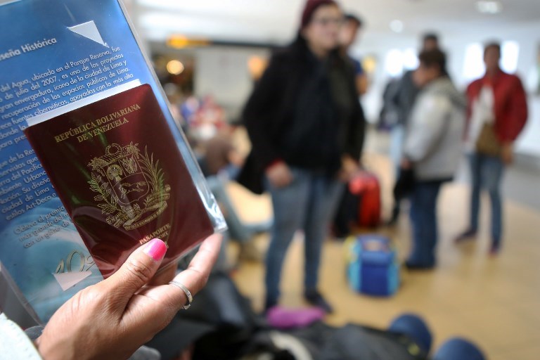 AI pide a Costa Rica reconsiderar la visa a venezolanos