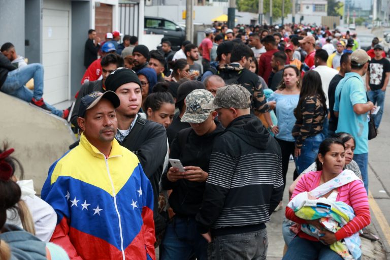 Acnur alerta incremento de la criminalización de los venezolanos en Perú